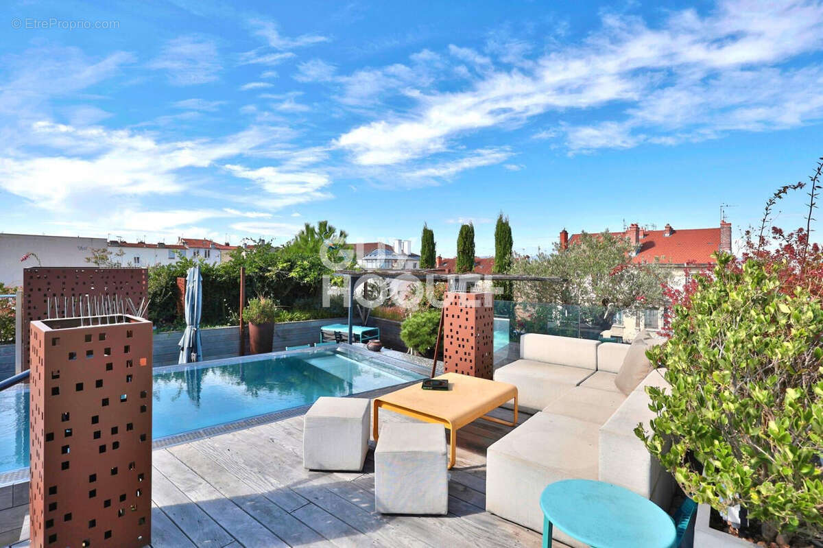 Appartement à LYON-4E