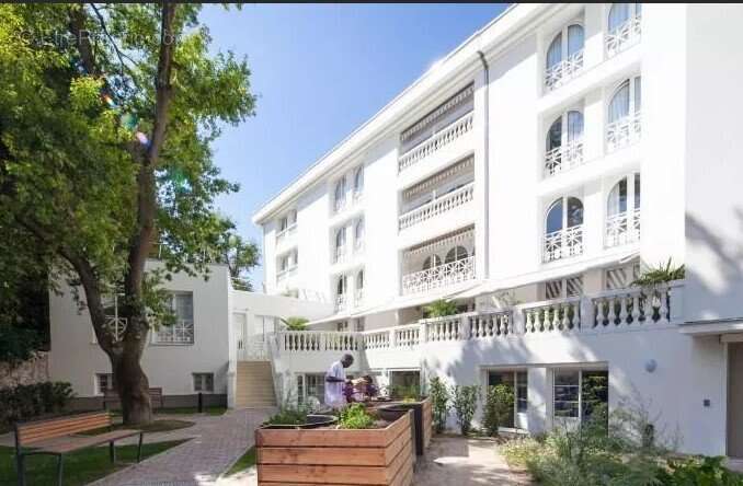Appartement à GARCHES