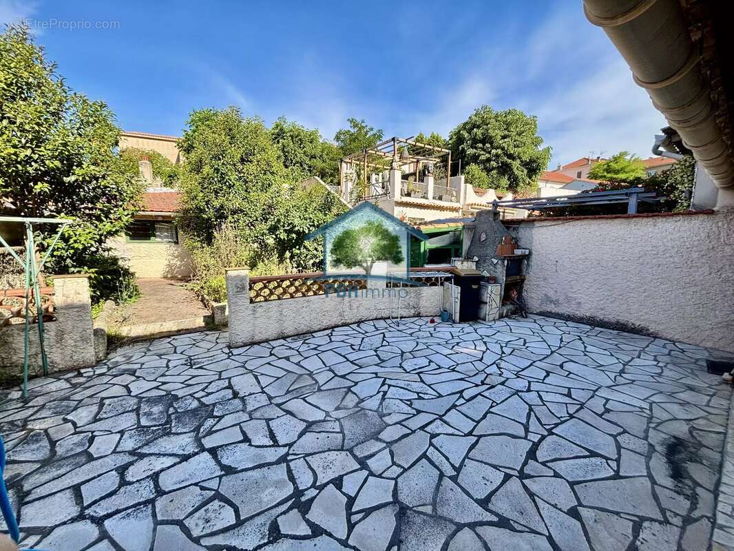 Appartement à MARSEILLE-15E