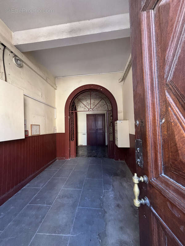 Appartement à BEZIERS