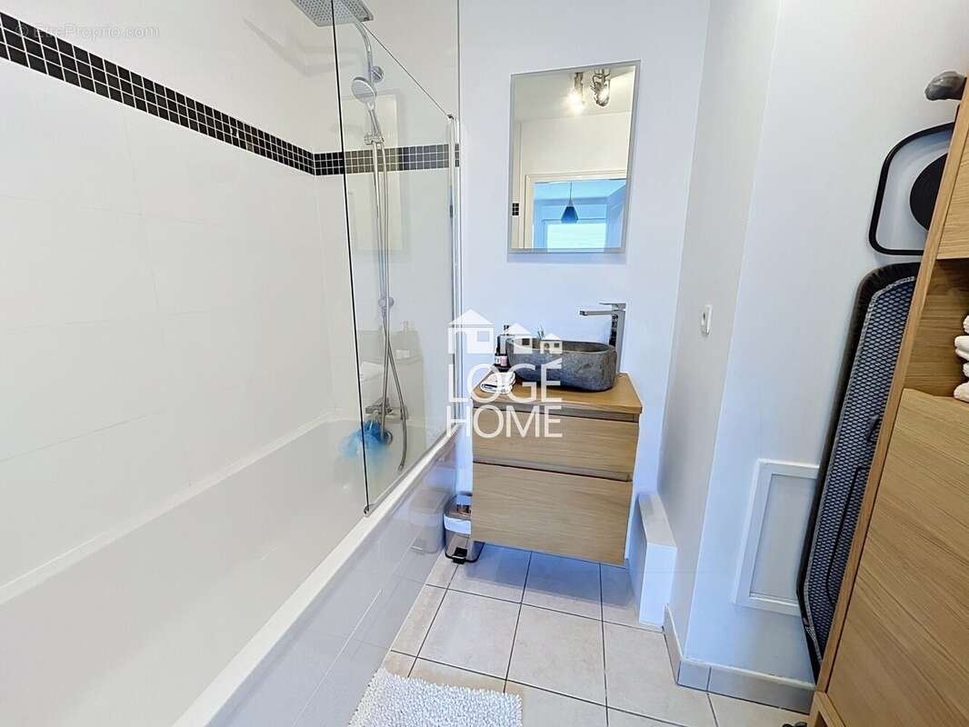 Appartement à CROIX