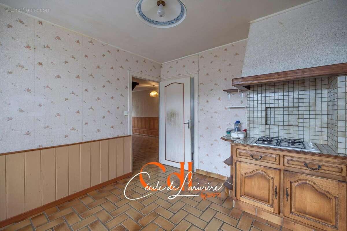 Photo 8 - Maison à LANDIVISIAU