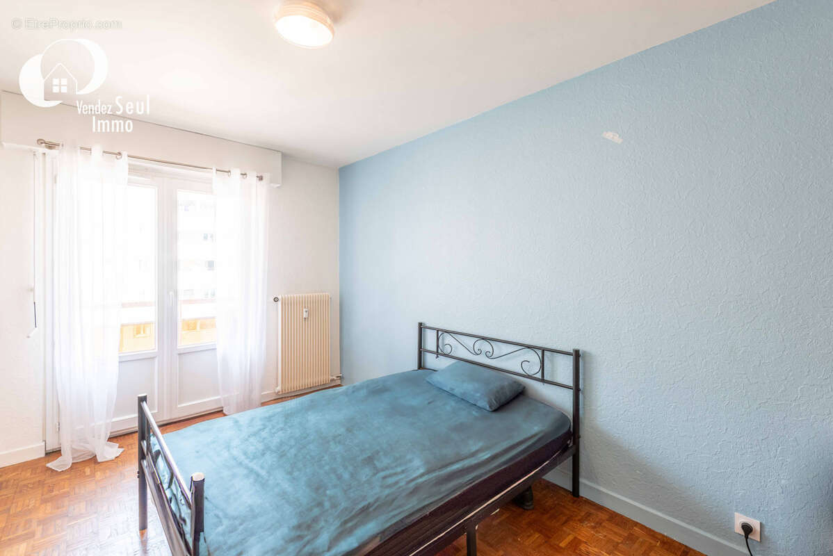 Appartement à AMBILLY