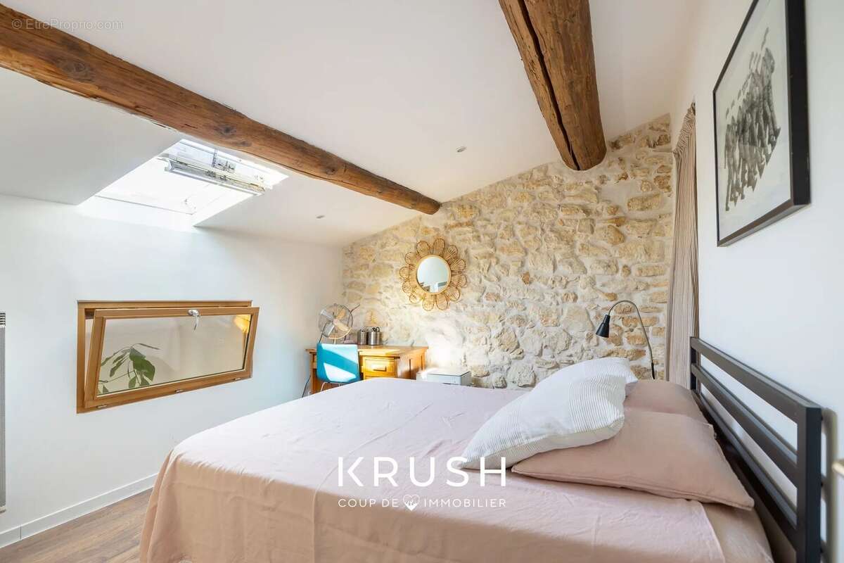Appartement à MARSEILLE-6E