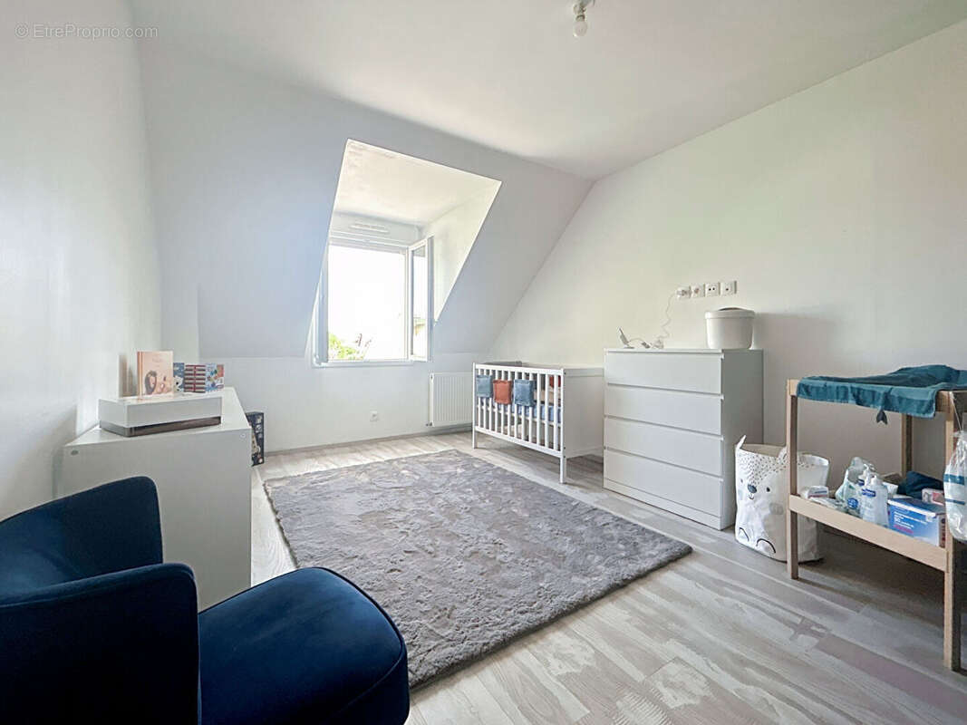 Maison à ROSNY-SUR-SEINE