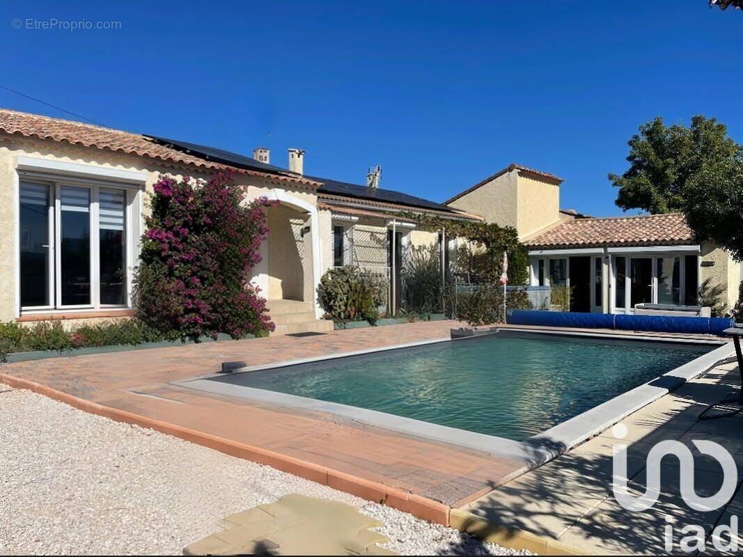 Photo 1 - Maison à GONFARON