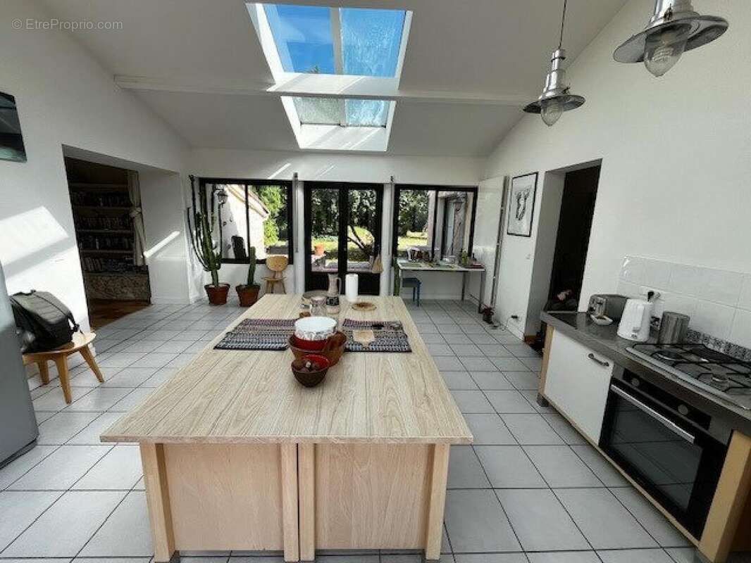 Photo 3 - Maison à VENDAYS-MONTALIVET