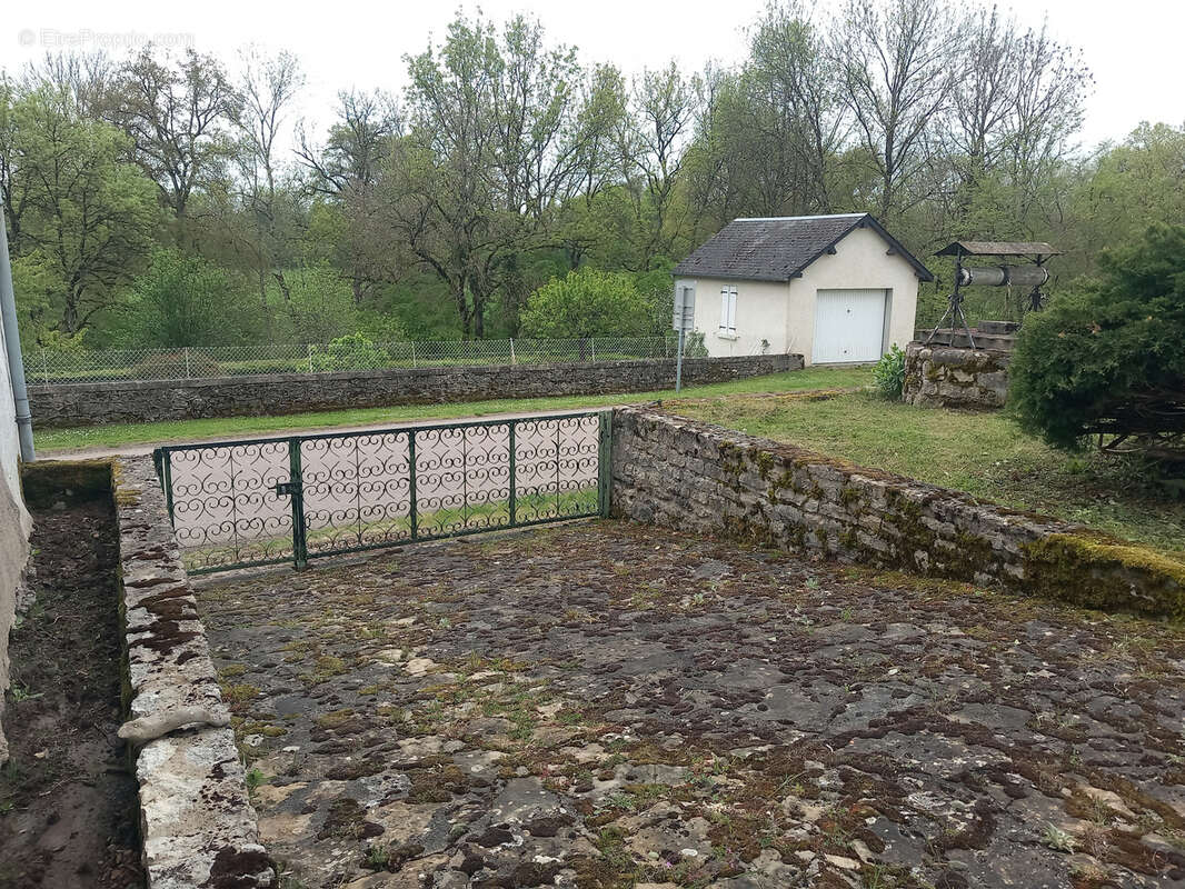 Maison à BICHES