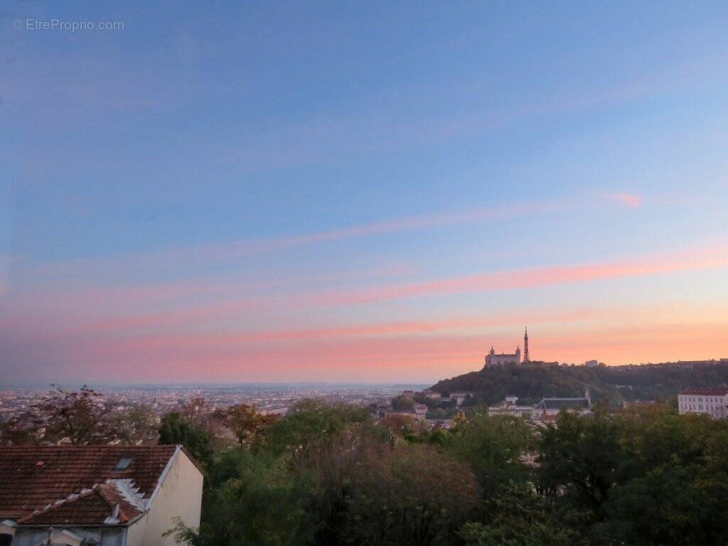 Appartement à LYON-1E
