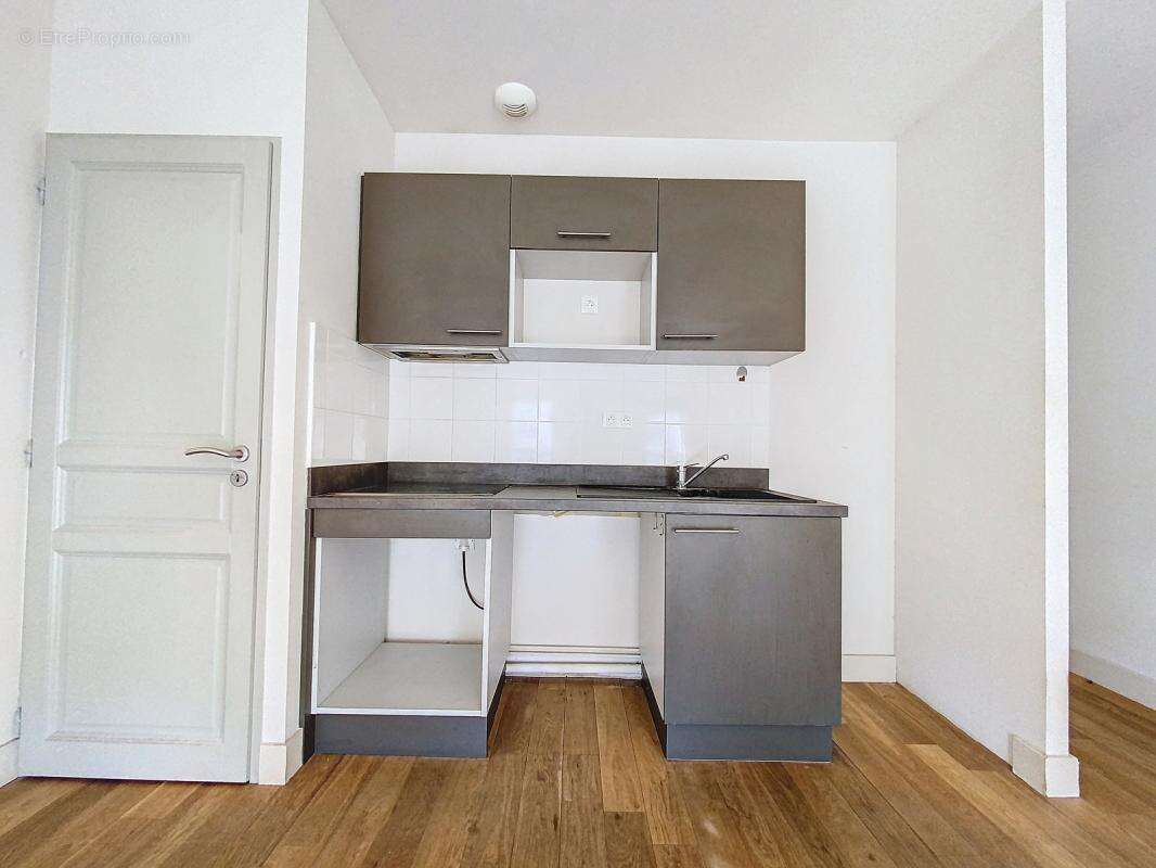 Appartement à LYON-6E