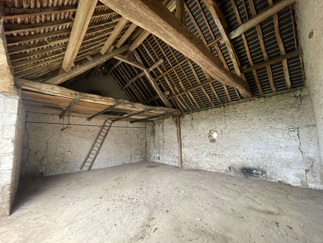 Maison à MONTLOUIS-SUR-LOIRE