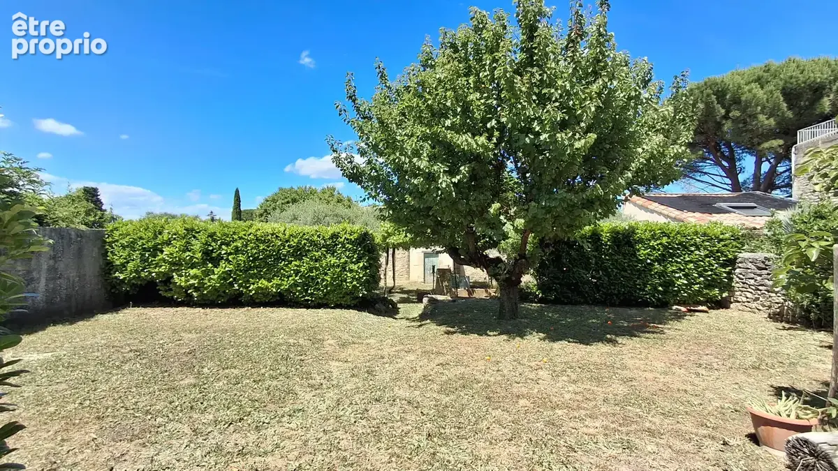 Exclusivité, Maison de ville à St Paul  3 Châteaux, 3 ch. avec jardin piscinable d'env. 600m²! - photo 14