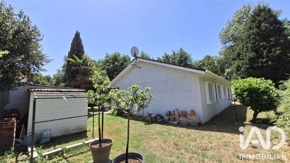 Photo 6 - Maison à SARRAS