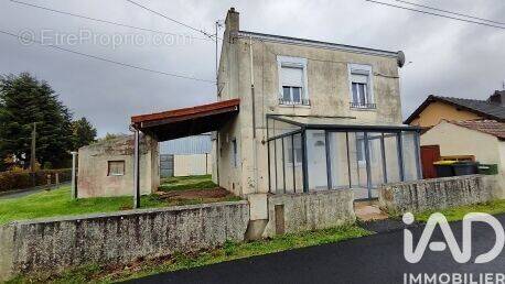 Photo 1 - Maison à SAINT-VALLIER