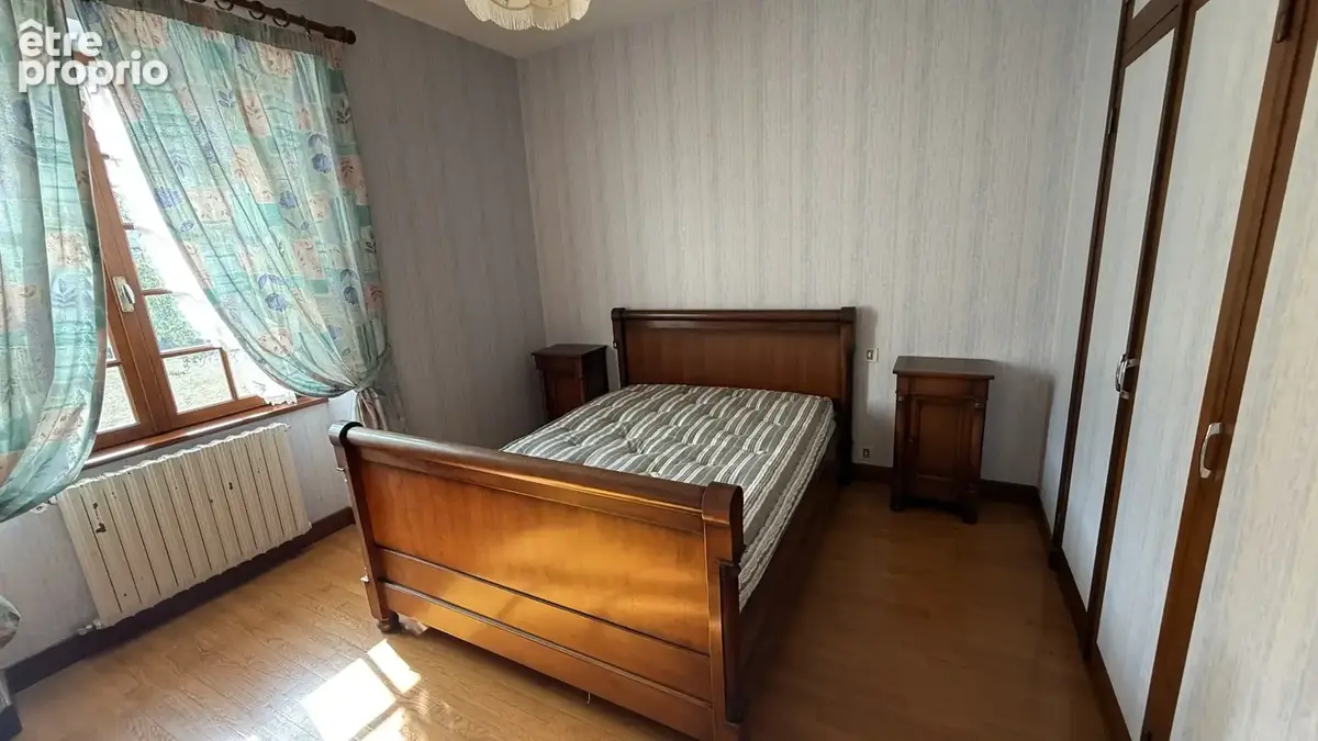 Maison cossue avec dépendance et grand terrain - photo 6