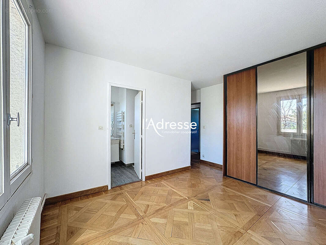 Exclusivité l'Adresse Immobilier - Tournefeuille - Maison T5 de 116 m2 sur une parcelle de 301 m2 - photo 3