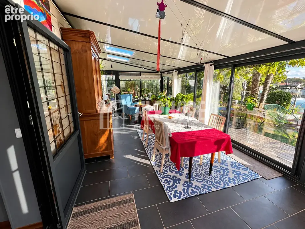 Maison de plain-pied 3 chambres avec véranda et piscine - photo 4