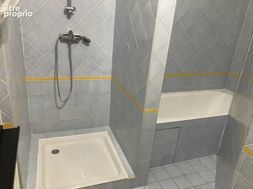 CENTRE-VILLE ANNONAY, bel appartement de 80m2. - photo 12