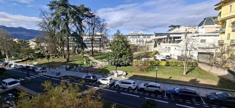 Appartement à AIX-LES-BAINS