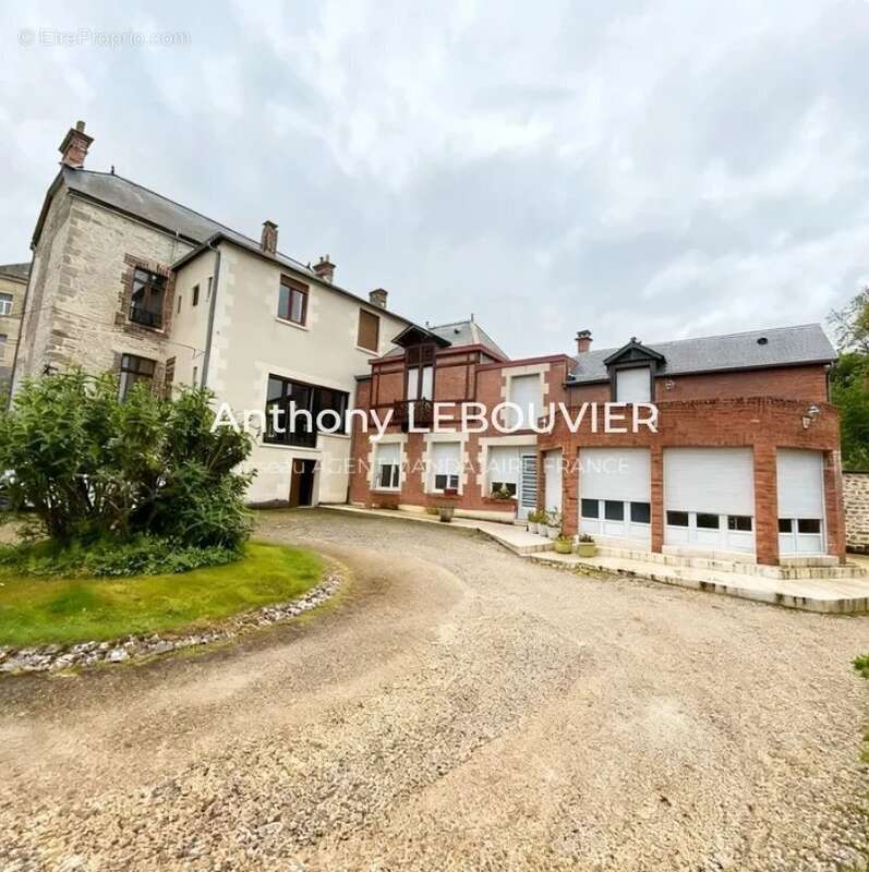 Maison à SAINT-ERME-OUTRE-ET-RAMECOURT