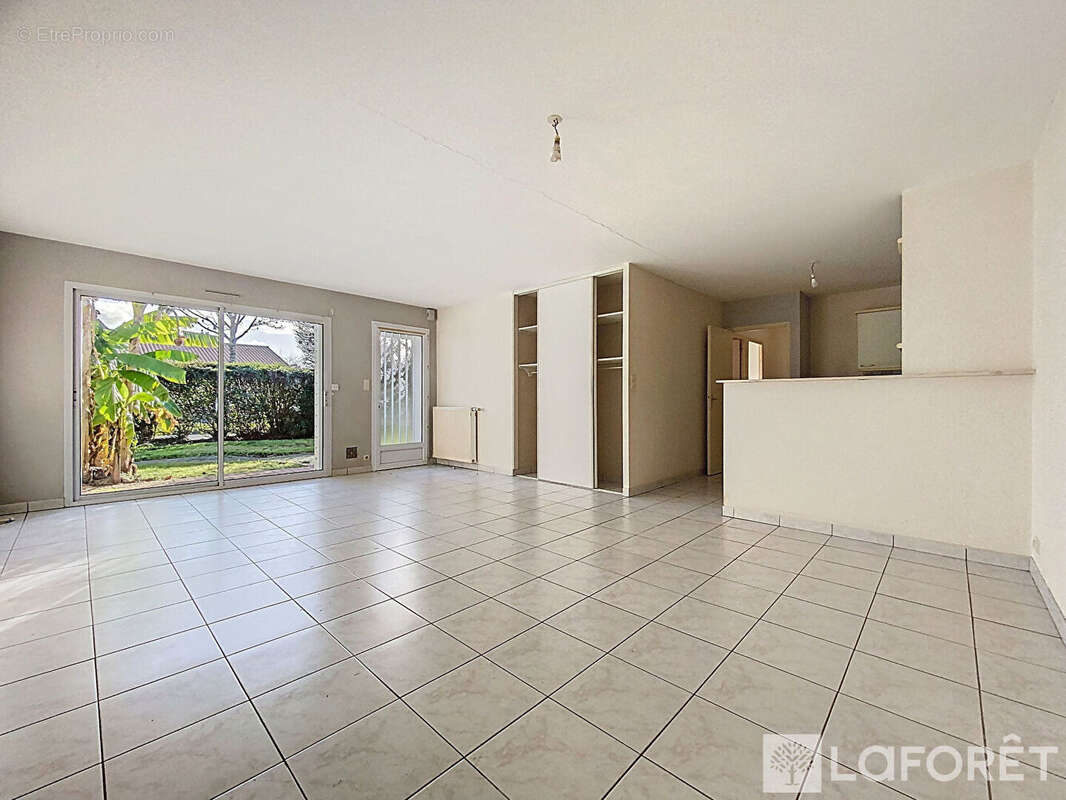 Maison à SAINT-LEGER-SOUS-CHOLET