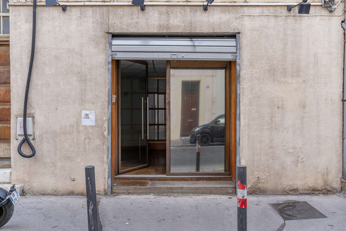 Commerce à MARSEILLE-5E