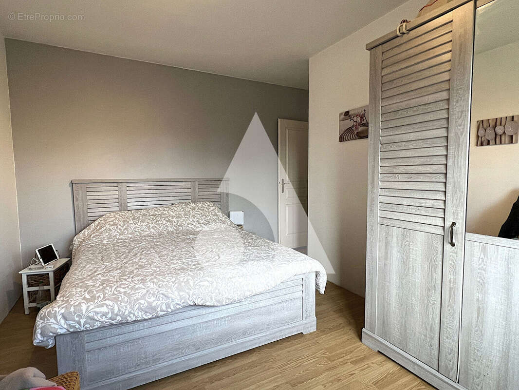 Maison à SAINT-DENIS-DE-PILE