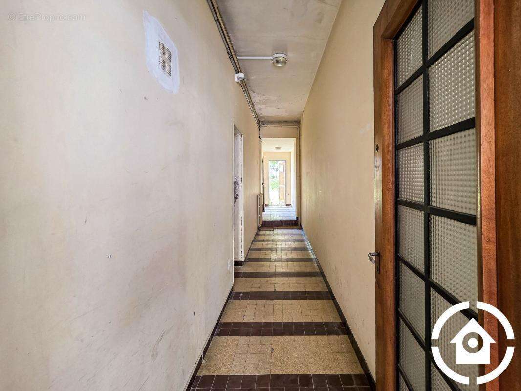 ? Ensemble immobilier de 330 m² habitables - Fort potentie - photo 9