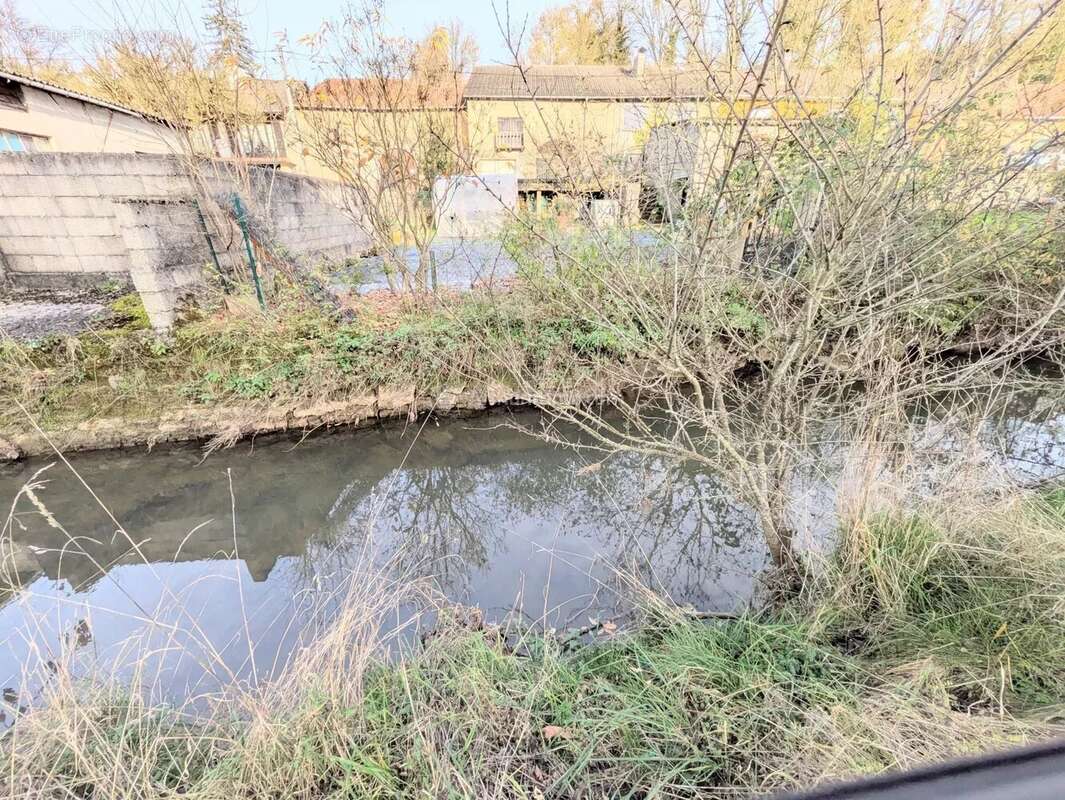 Maison à GEMONVILLE