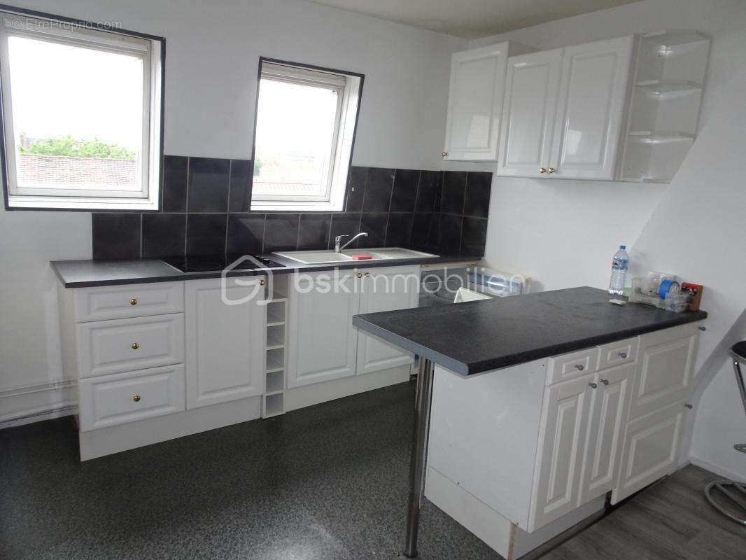 appartement  T1 Boulevard de Belfort à Roubaix - photo 5