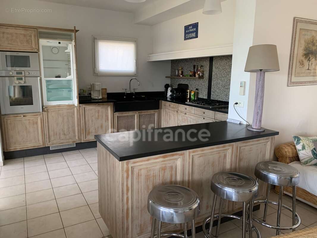 Var(83) Vente-Gassin-Golfe de Saint Tropez-BASTIDE et MAISON sur Terrain 2 117 m², 2 piscines-Bord de mer - photo 12