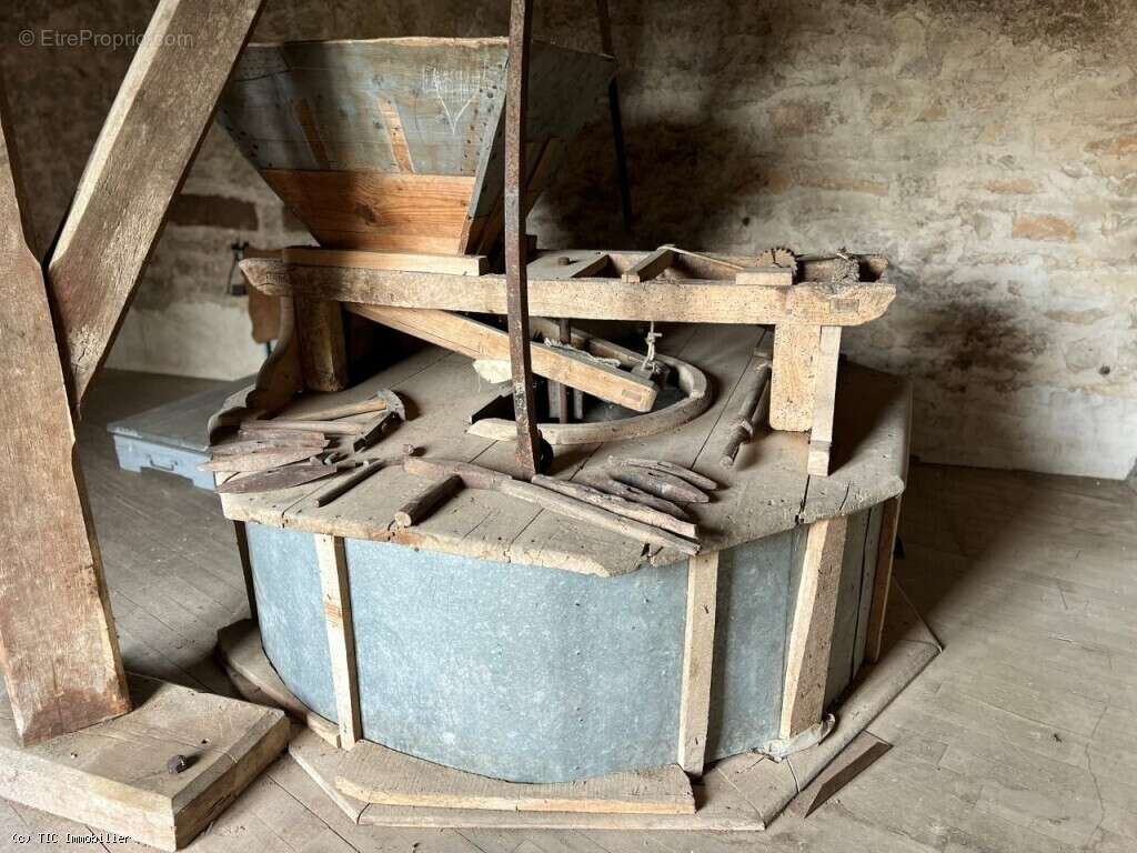 Maison à VERTEUIL-SUR-CHARENTE