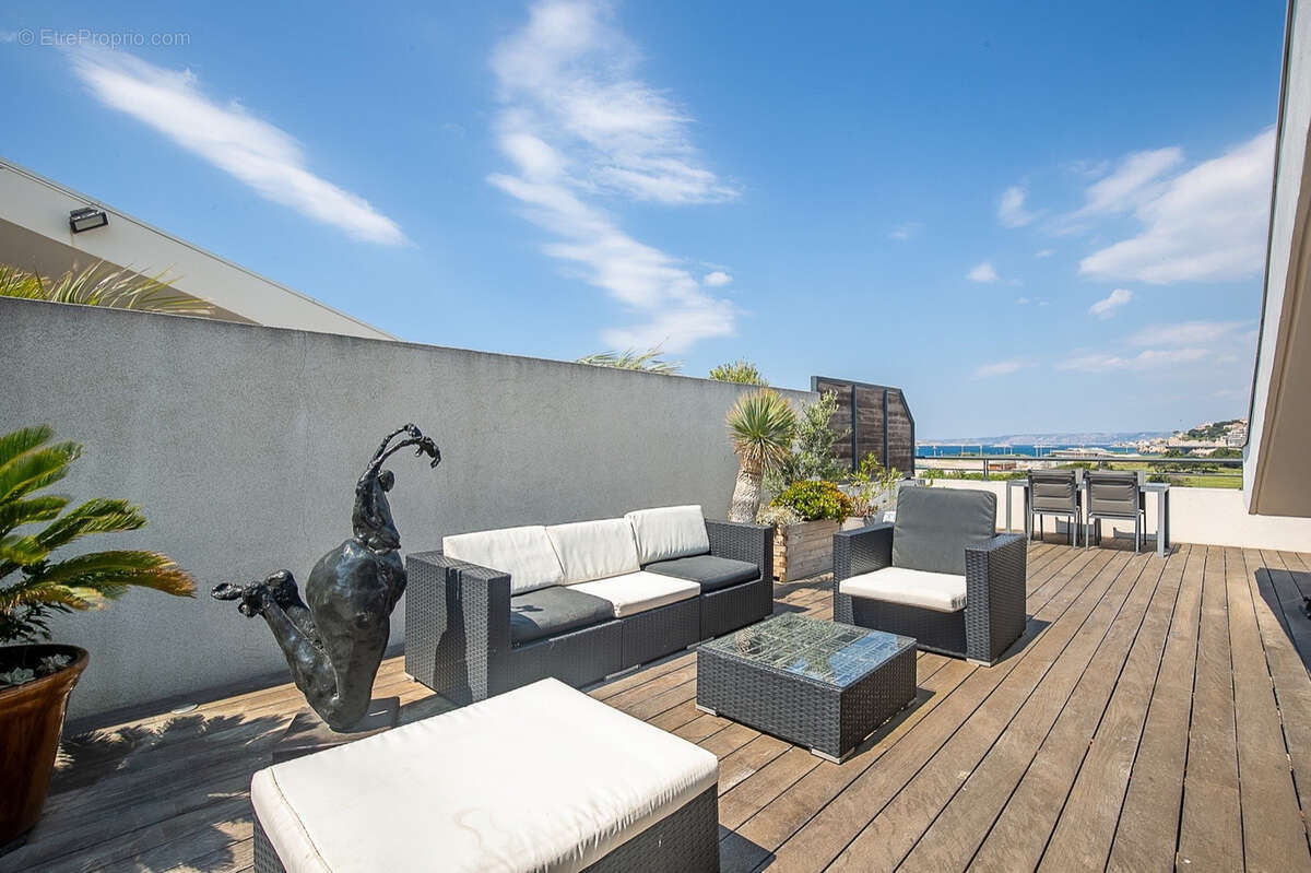 Appartement à MARSEILLE-8E