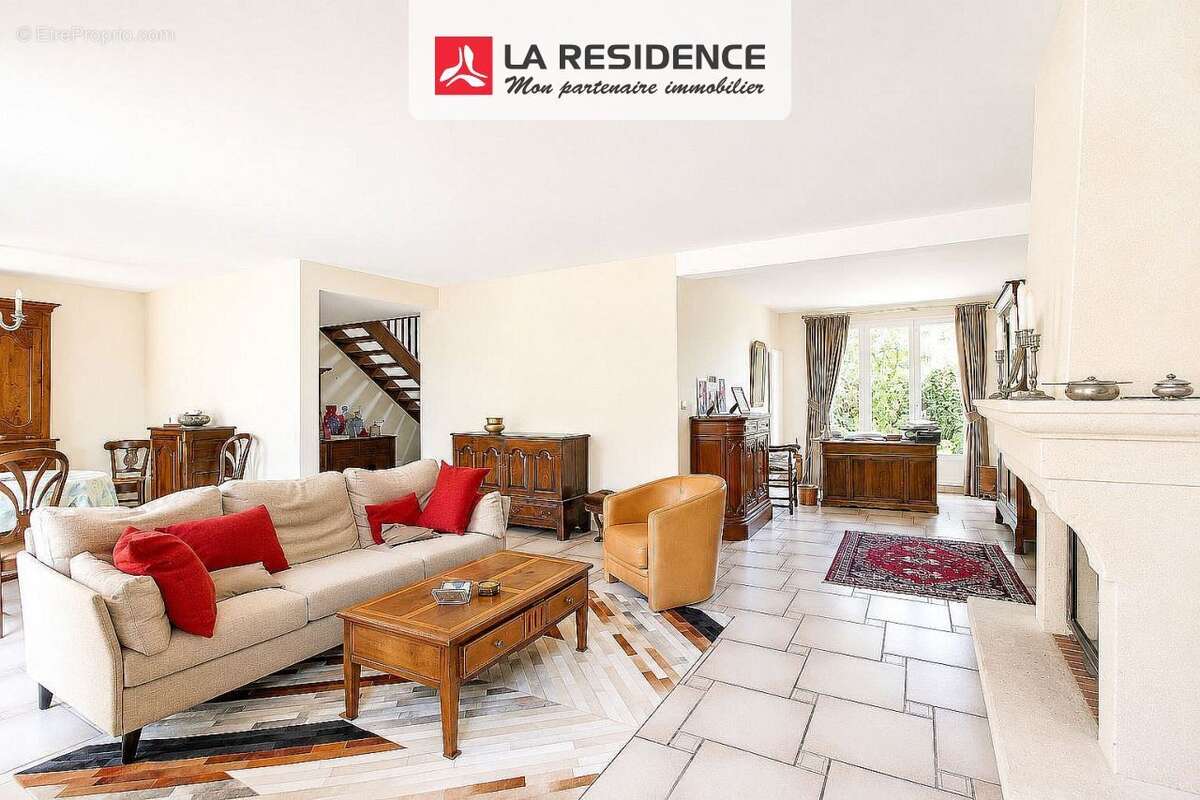 Maison 184 m² à Chambourcy  - photo 4