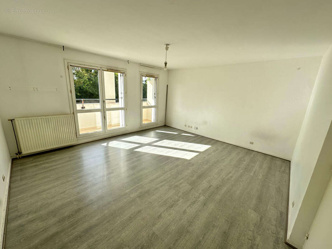 Appartement à JUVISY-SUR-ORGE