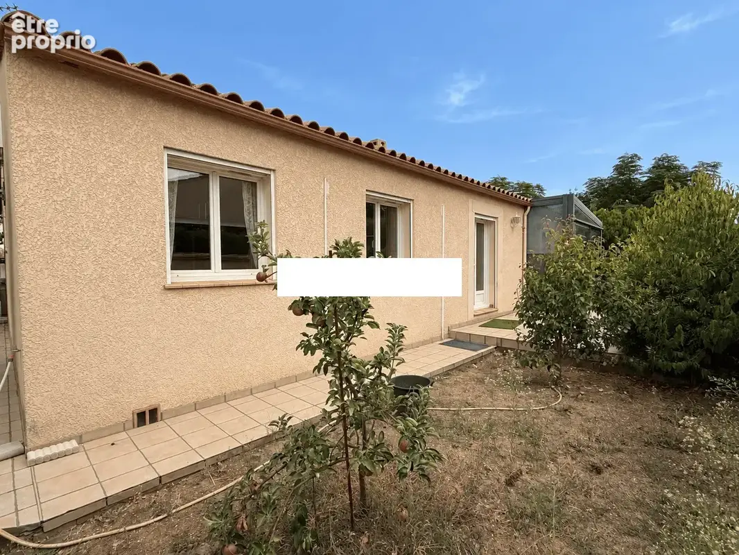 Maison 4 faces de plain-pied avec jardin, véranda et panneaux solaires - photo 17