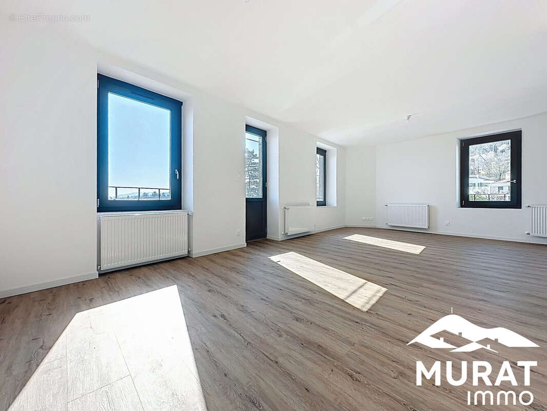 Appartement à CHAMALIERES