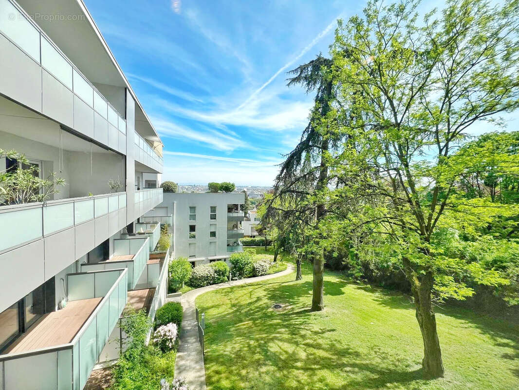Appartement à LA MULATIERE