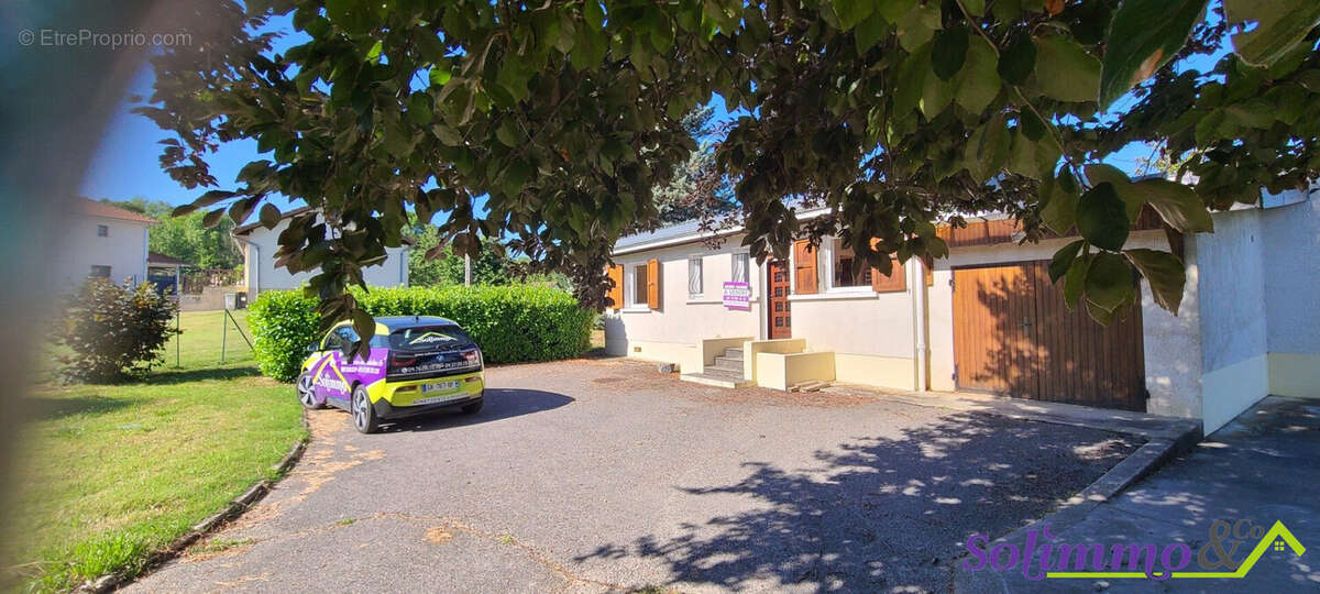Maison à SAINT-ONDRAS