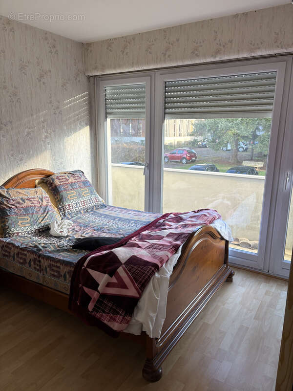 Appartement à SAINT-JEAN-DE-BRAYE