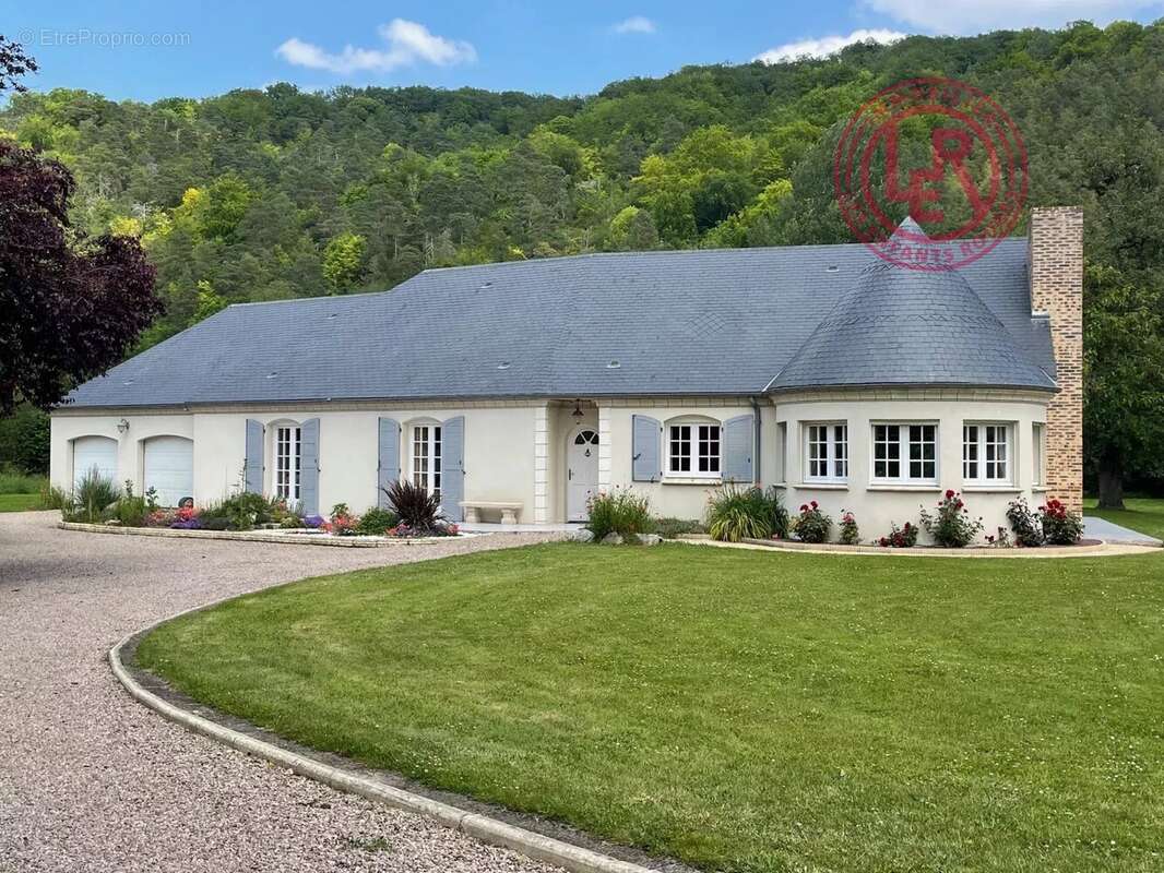 Maison à HEUDREVILLE-SUR-EURE