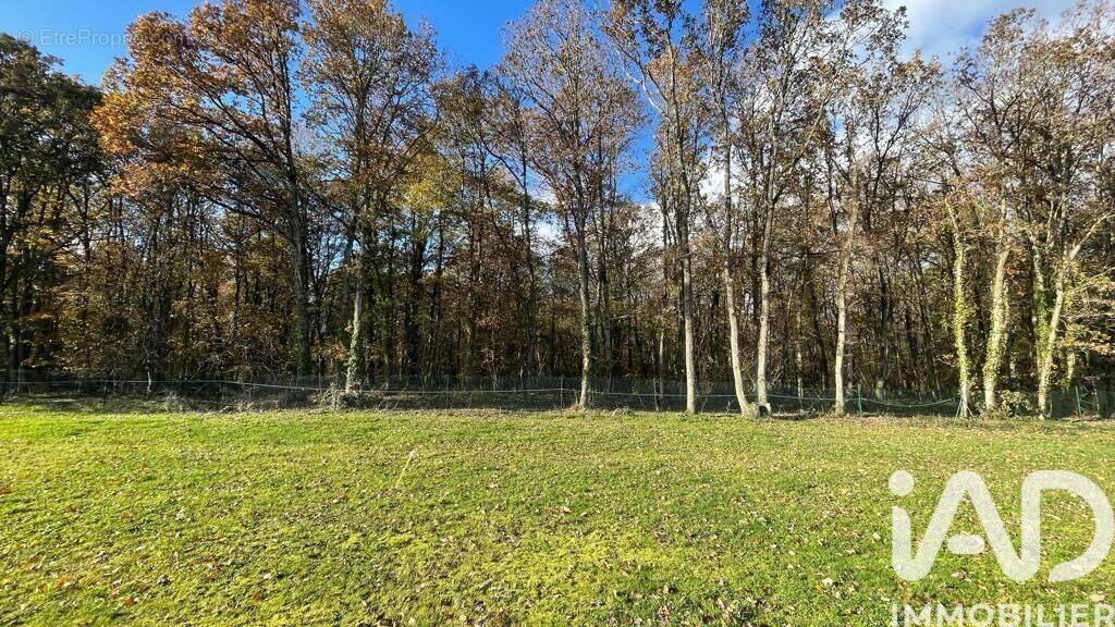 Photo 1 - Terrain à EPERNON