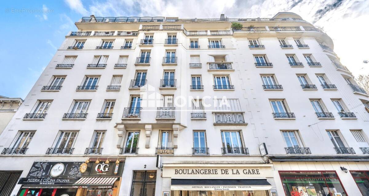 Appartement à COLOMBES