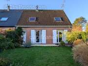 Maison à NEUVILLE-EN-FERRAIN