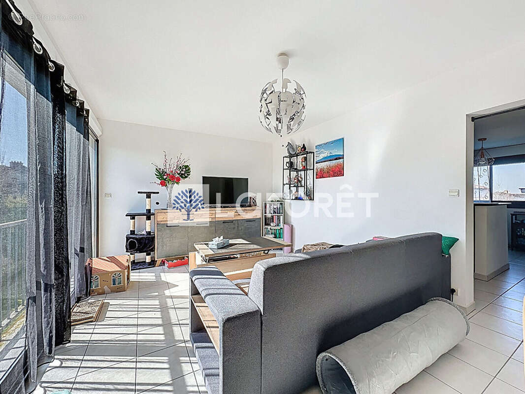 Appartement à PARTHENAY