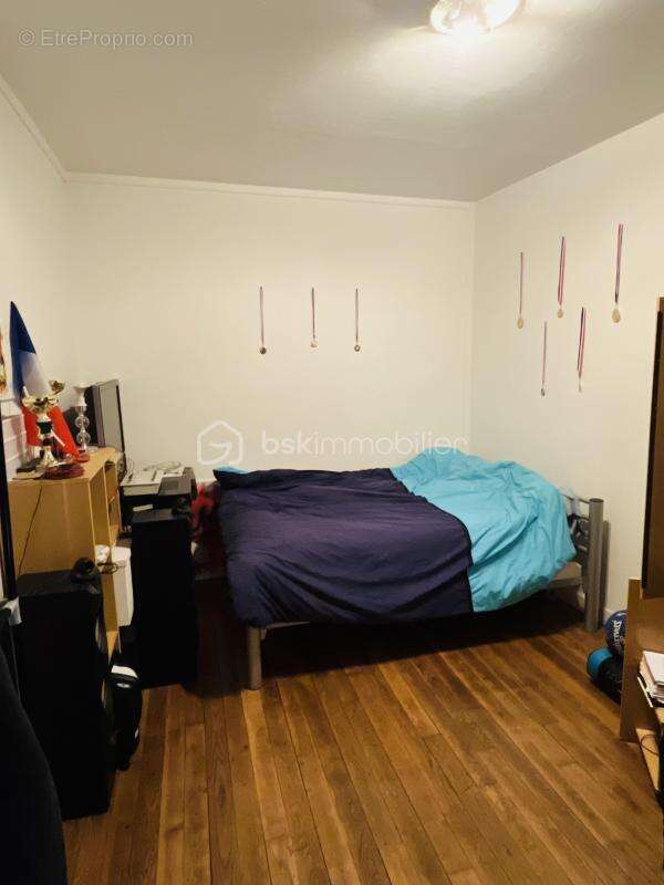 Appartement à SERMAISES