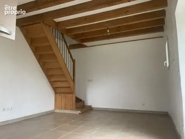 Appartement T2 avec grande terrasse, parking et revenu panneau publicitaire - photo 2