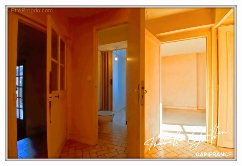 Maison à LE CHATELET