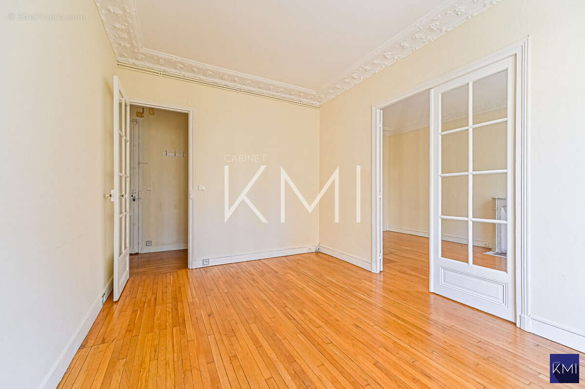 Appartement à PARIS-20E