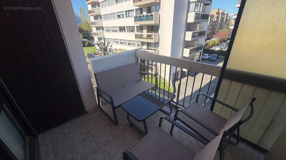 Appartement à vendre à Annemasse  T4 Loggia - Appartement à ANNEMASSE